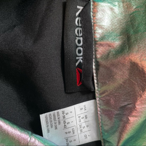 Holographic jacket - Picture 3 of 3